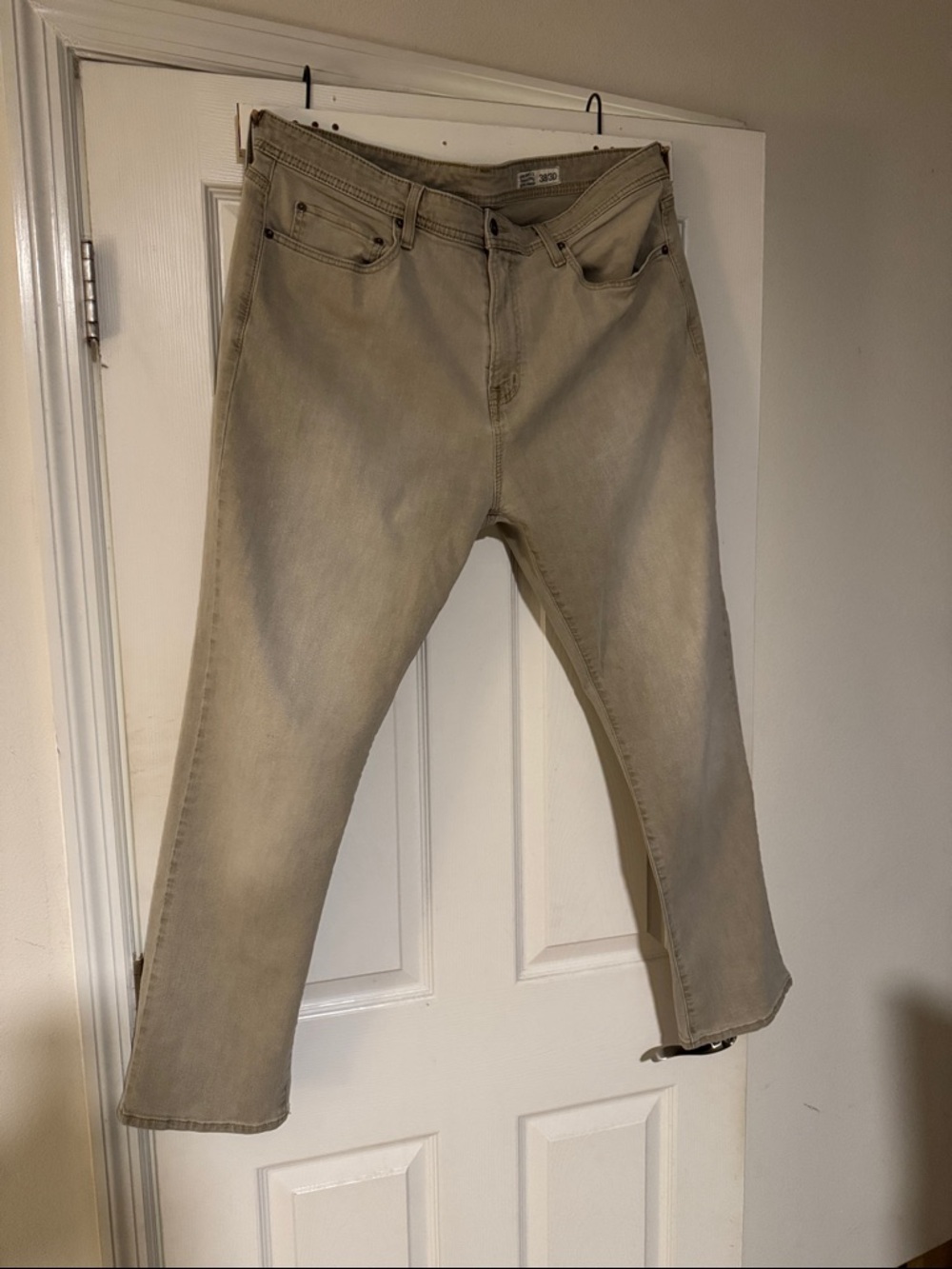 Daniel Cremieux Straight Jeans in Light Beige